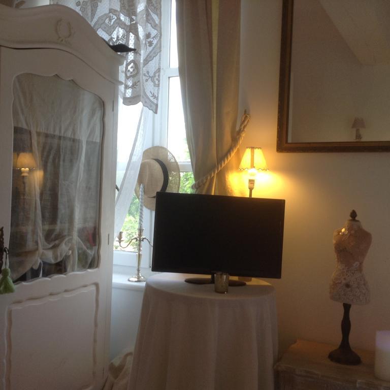 Lamaison Du Phare Honfleur Chambres D'Hotes Et Jacuzzi Prive Rum bild